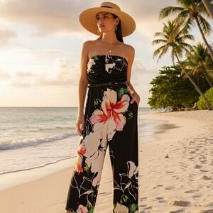 VENUS Black and Gray Garment